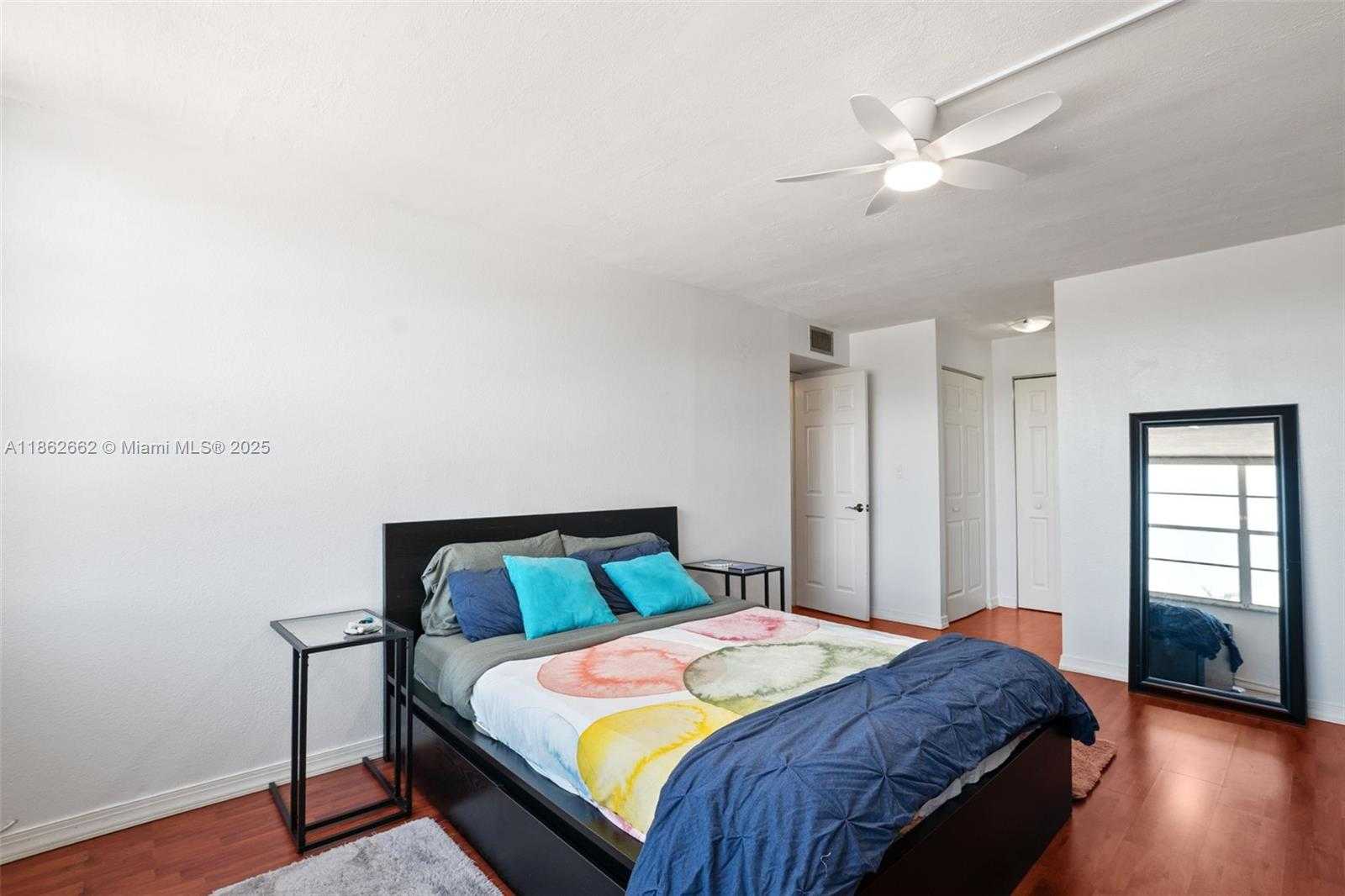 Small Image of 2771 TAFT ST #303, Hollywood Number 19