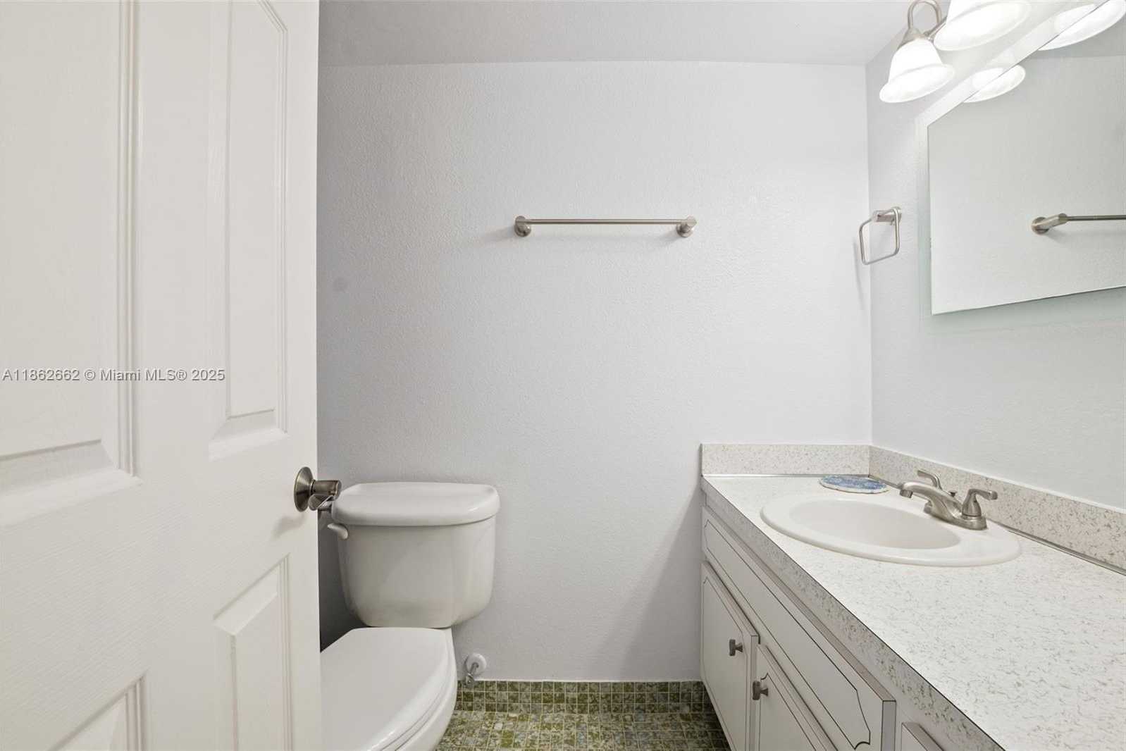 Small Image of 2771 TAFT ST #303, Hollywood Number 22