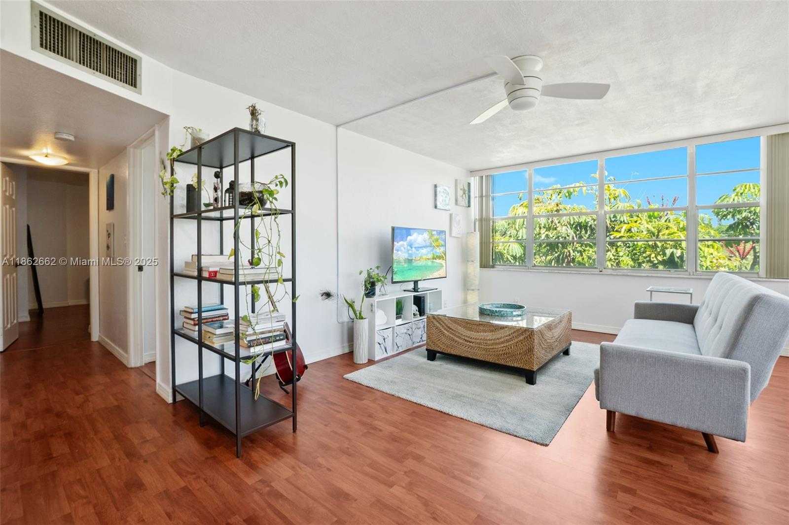 Small Image of 2771 TAFT ST #303, Hollywood Number 7