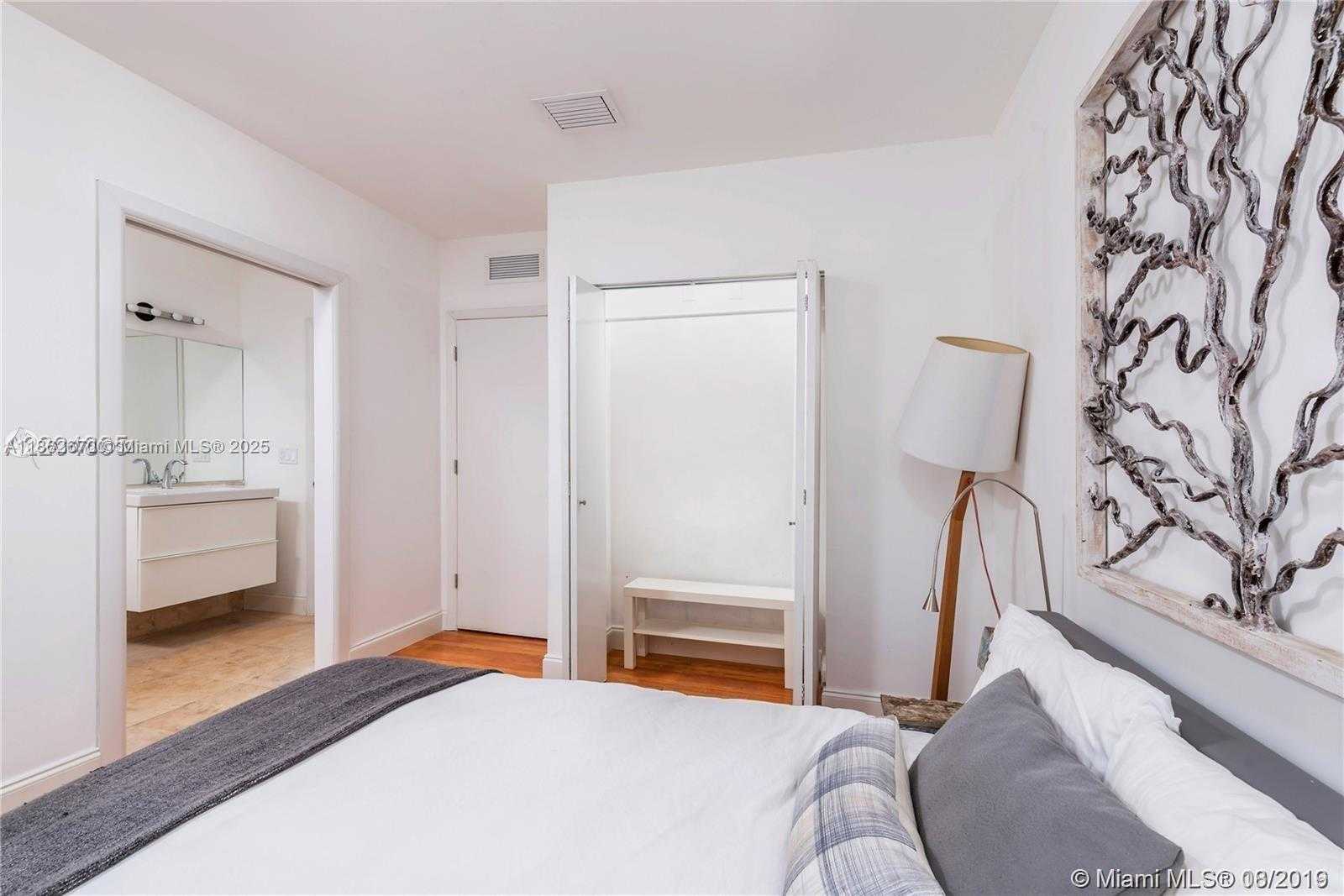 Small Image of 1410 EUCLID AVE #5, Miami Beach Number 10