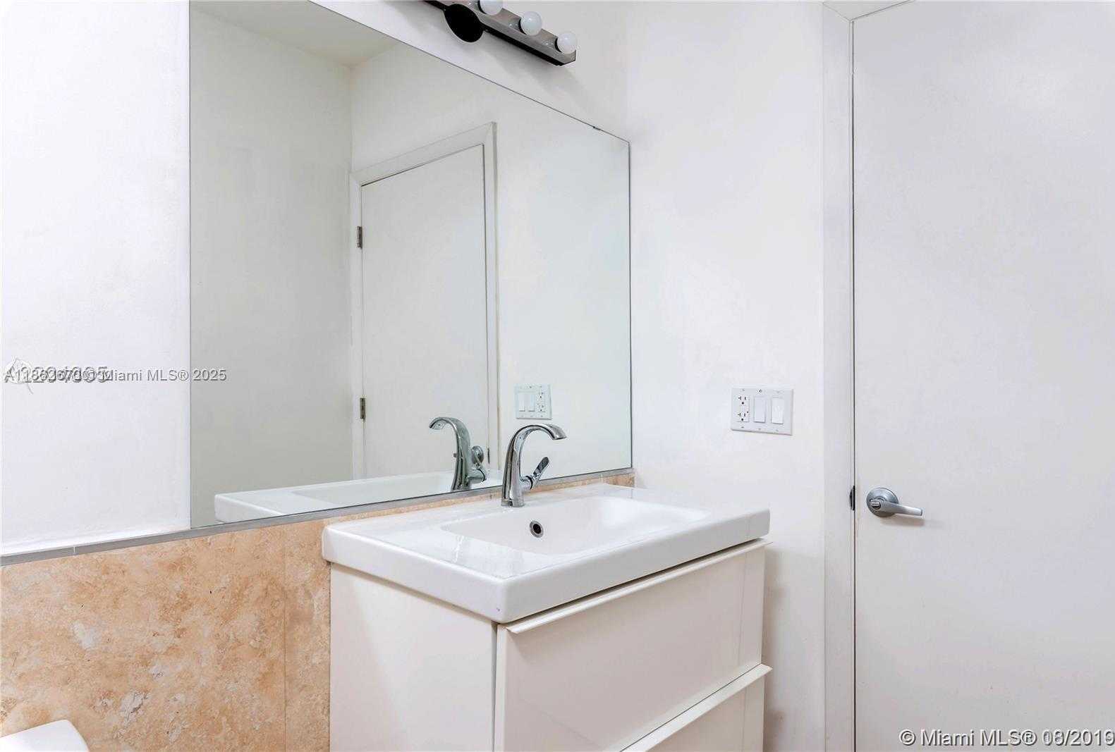 Small Image of 1410 EUCLID AVE #5, Miami Beach Number 11