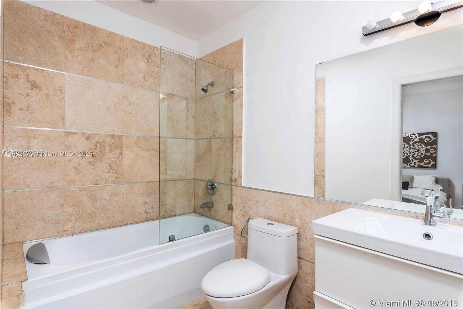 Small Image of 1410 EUCLID AVE #5, Miami Beach Number 12