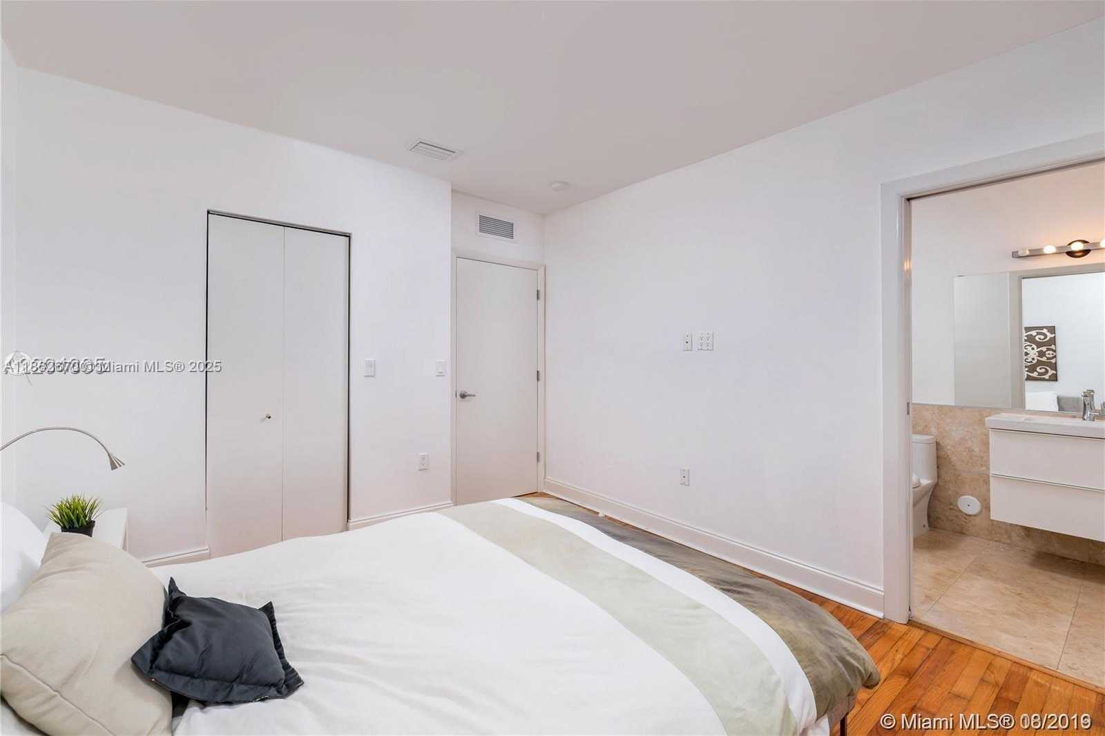 Small Image of 1410 EUCLID AVE #5, Miami Beach Number 8