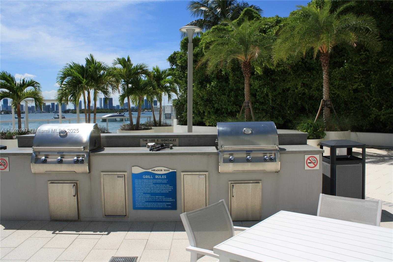 Small Image of 1035 WEST AVE #302, Miami Beach Number 17