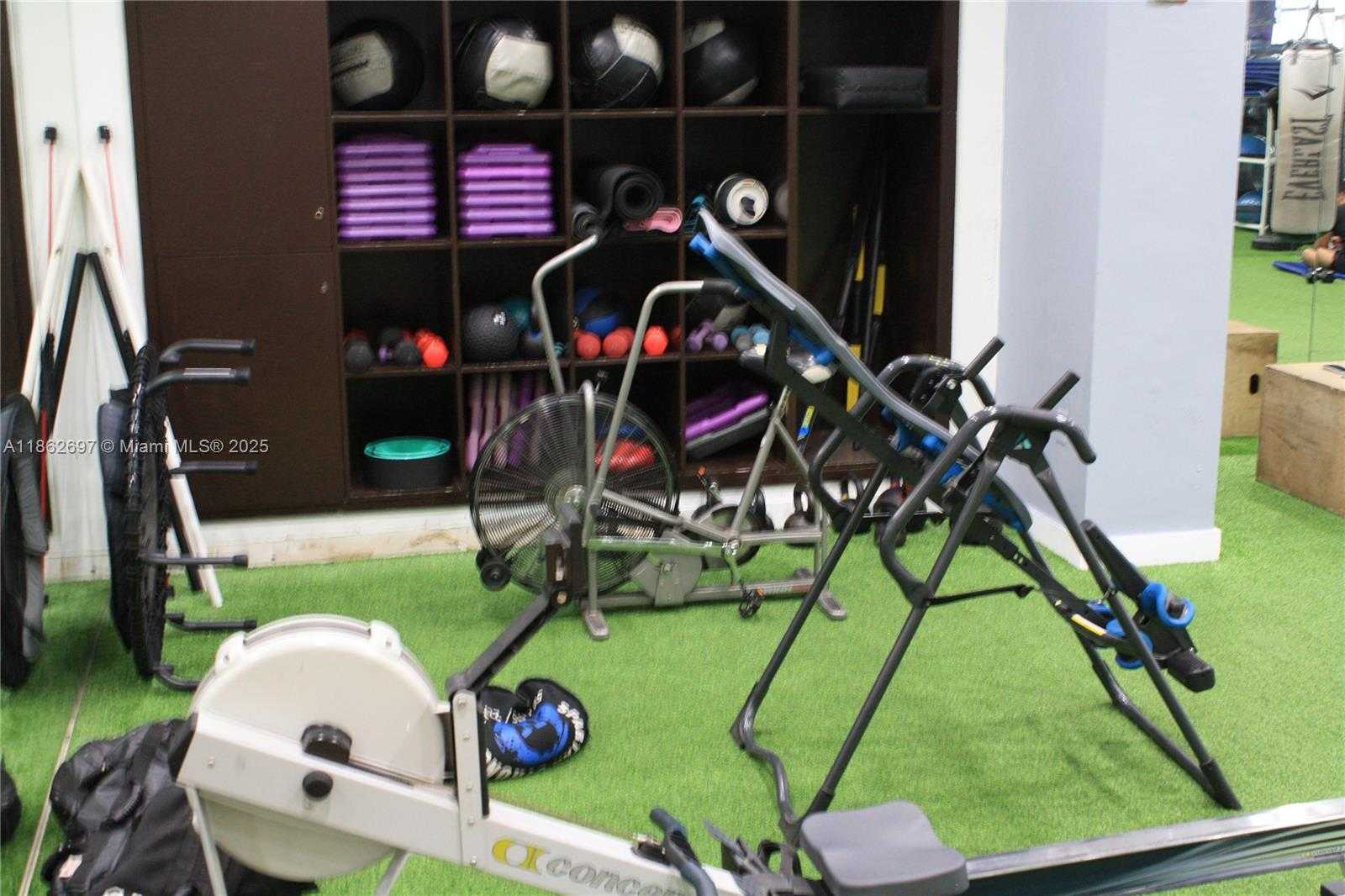 Small Image of 1035 WEST AVE #302, Miami Beach Number 24