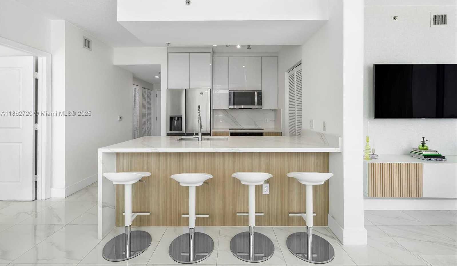 Small Image of 333 NORTH EAST 24TH ST #1509, Miami Number 10
