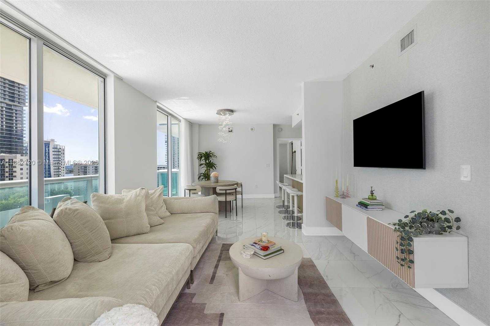 Small Image of 333 NORTH EAST 24TH ST #1509, Miami Number 17