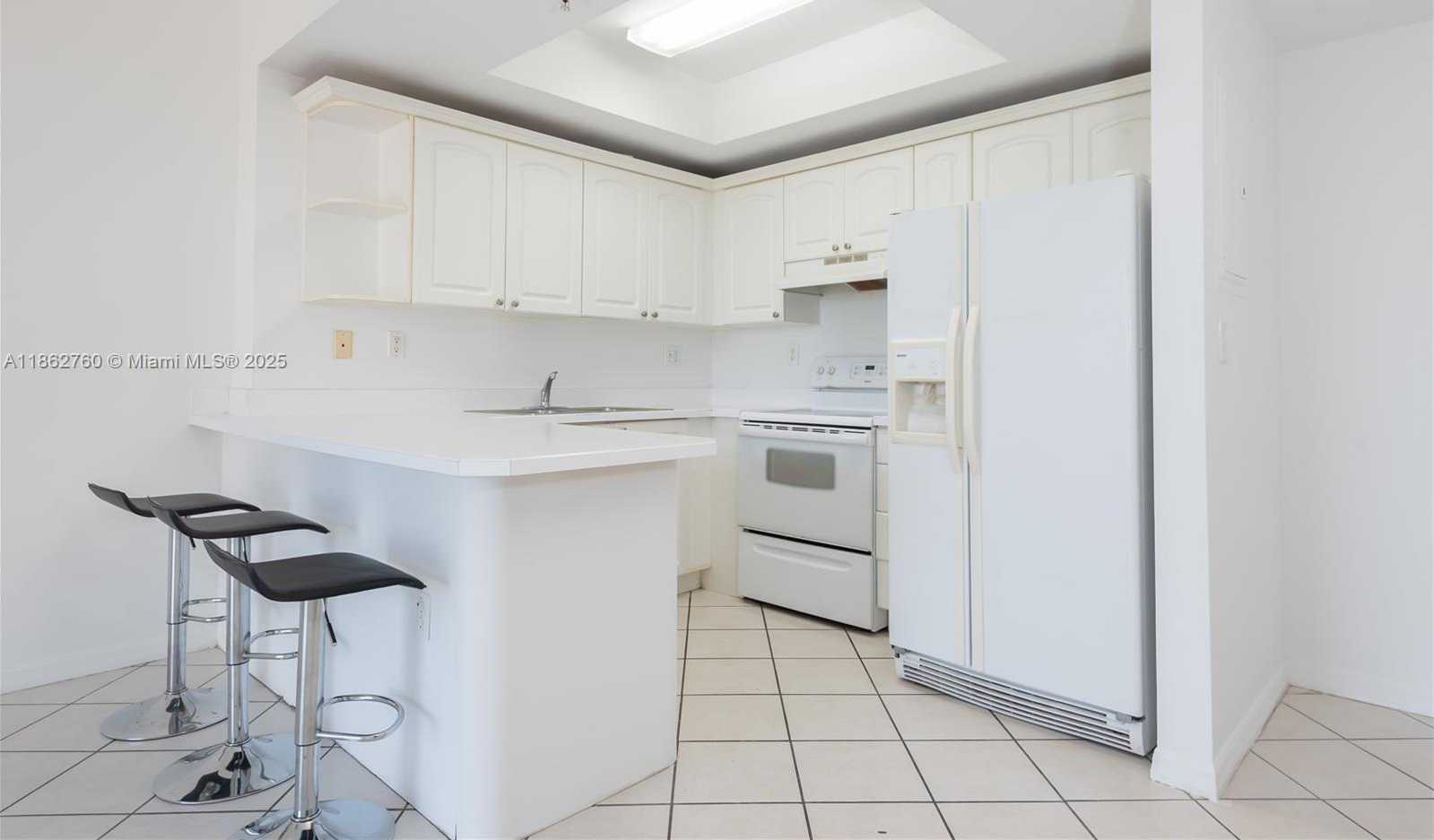 Small Image of 3500 CORAL WAY #702, Miami Number 11