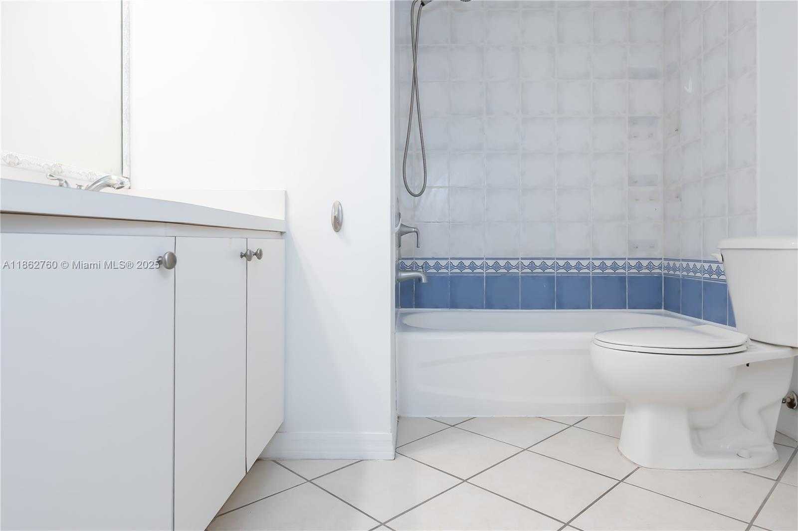 Small Image of 3500 CORAL WAY #702, Miami Number 21