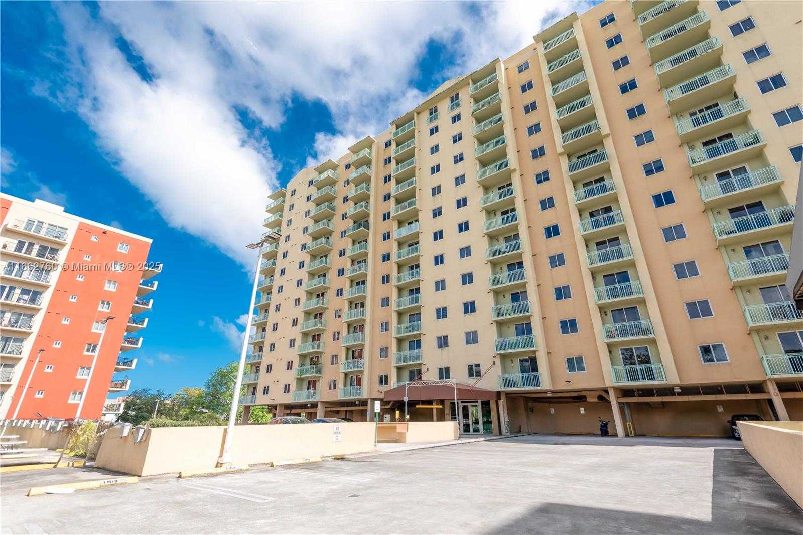 Small Image of 3500 CORAL WAY #702, Miami Number 24