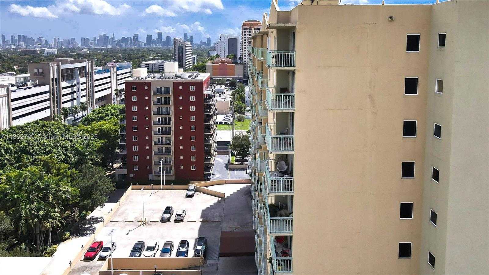 Small Image of 3500 CORAL WAY #702, Miami Number 33