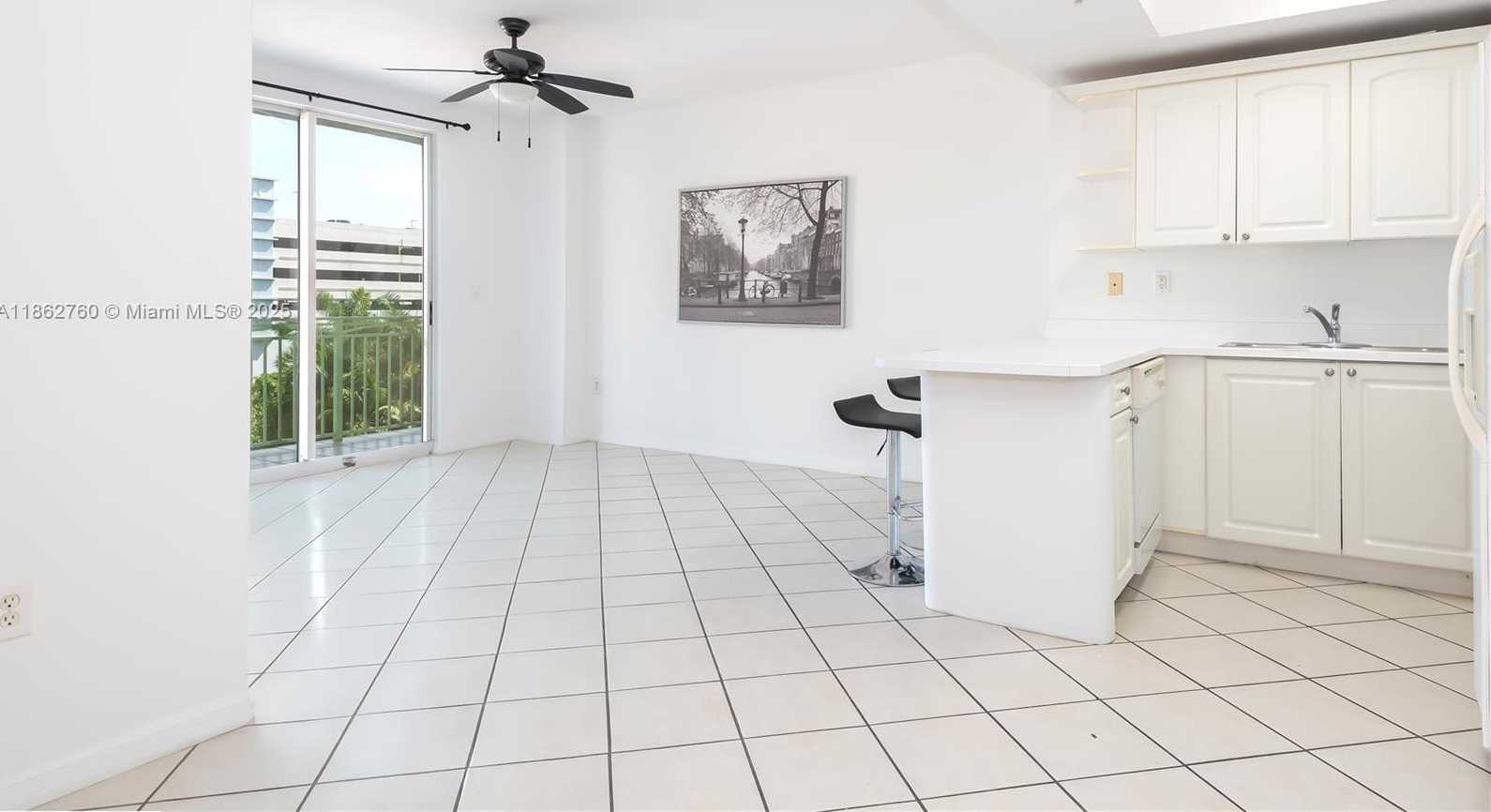 Small Image of 3500 CORAL WAY #702, Miami Number 5