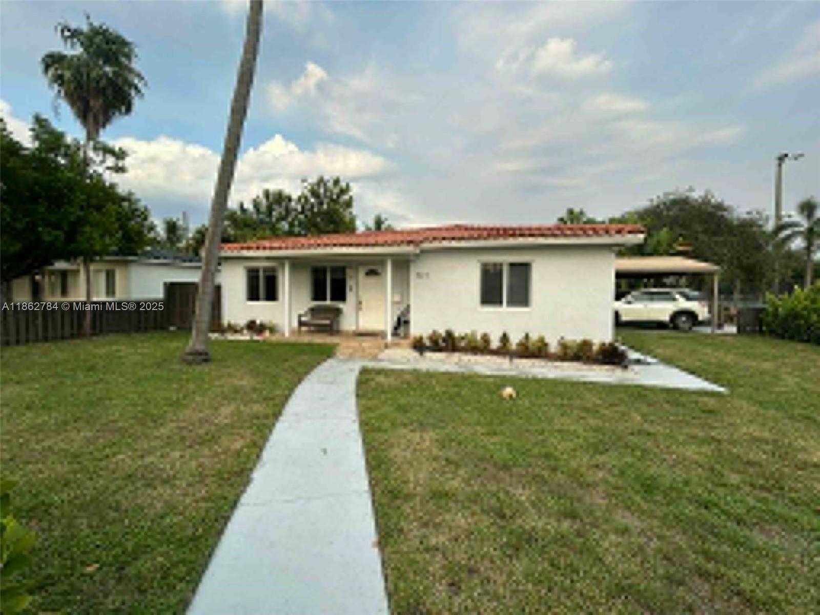 Small Image of 523 SOUTH 16TH AVE, Hollywood Number 3