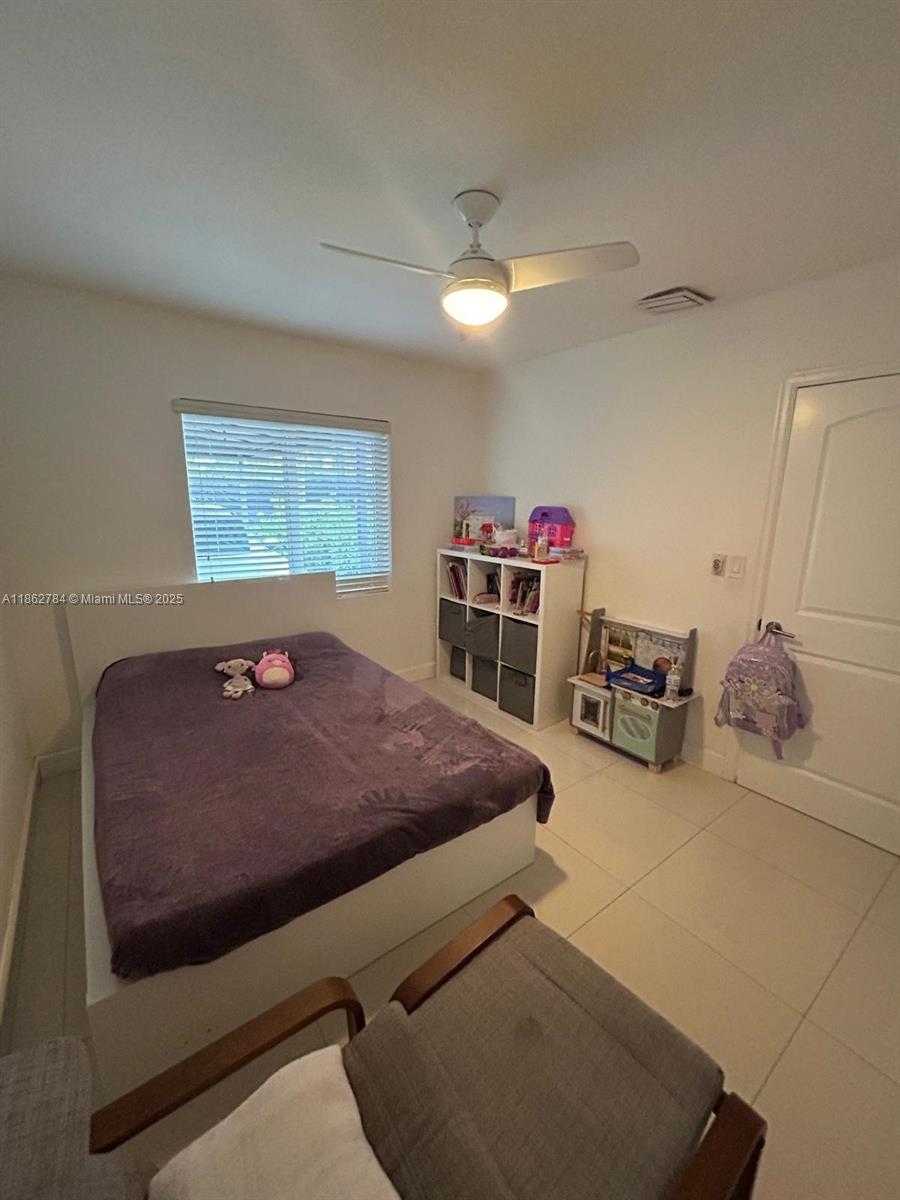 Small Image of 523 SOUTH 16TH AVE, Hollywood Number 42