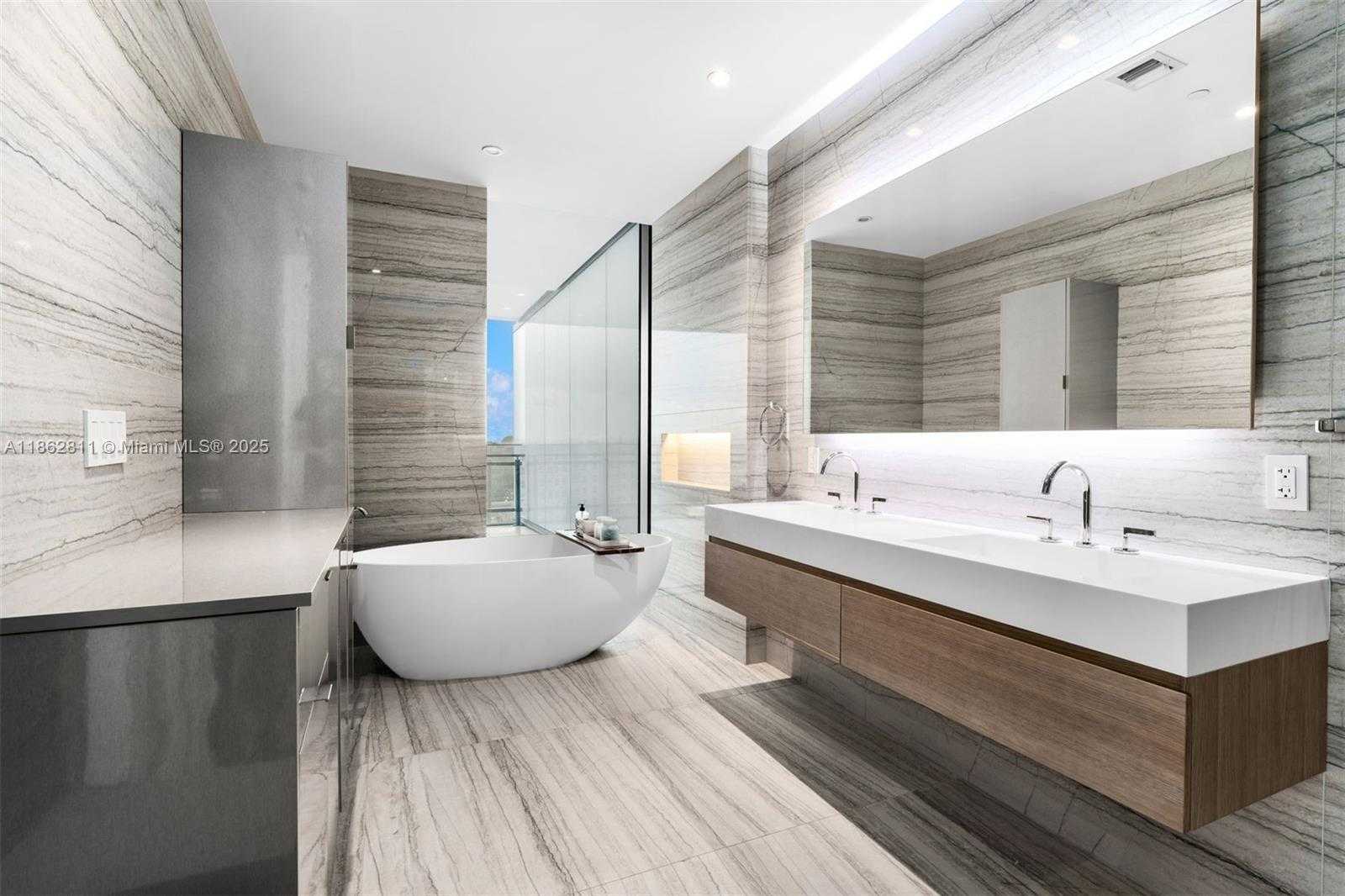 Small Image of 8701 COLLINS AVE #606, Miami Beach Number 28