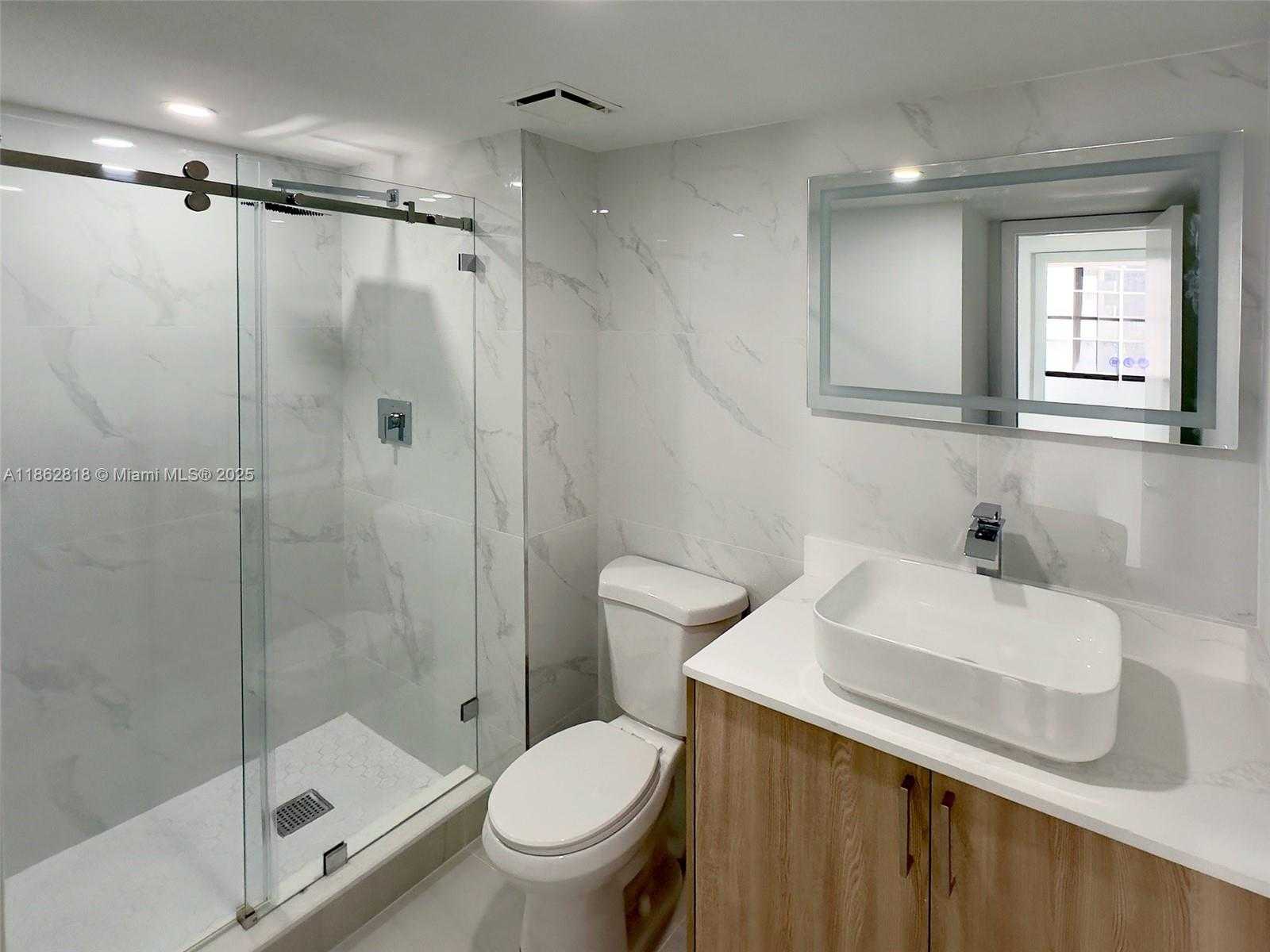 Small Image of 18151 NORTH EAST 31ST CT #904, Aventura Number 13