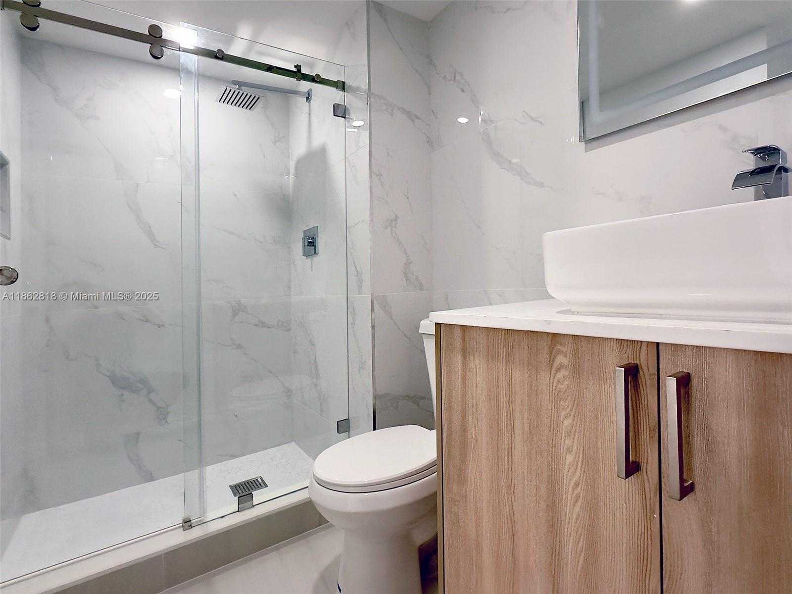 Small Image of 18151 NORTH EAST 31ST CT #904, Aventura Number 14