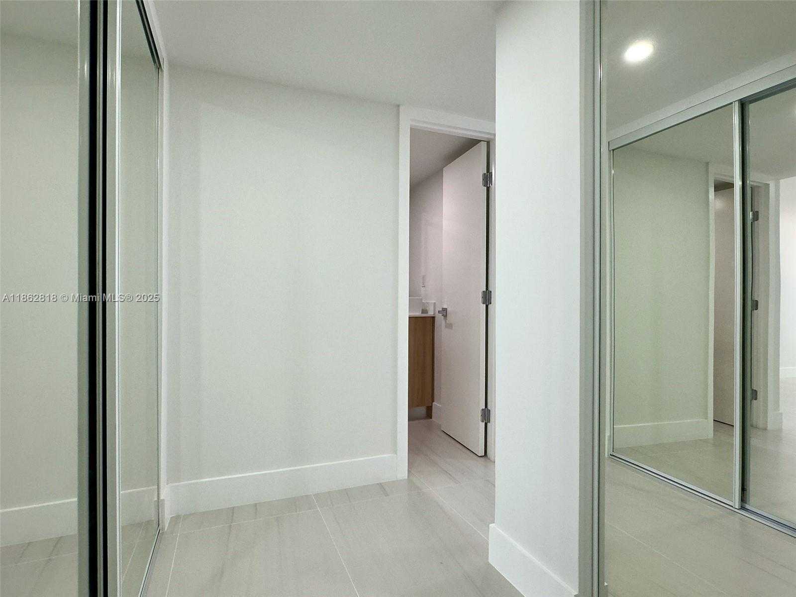 Small Image of 18151 NORTH EAST 31ST CT #904, Aventura Number 18