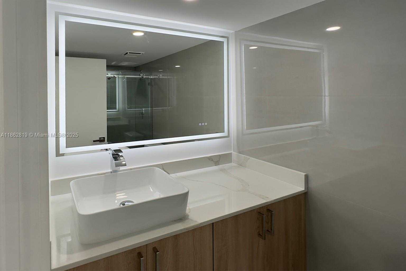 Small Image of 18181 NORTH EAST 31ST CT #505, Aventura Number 10
