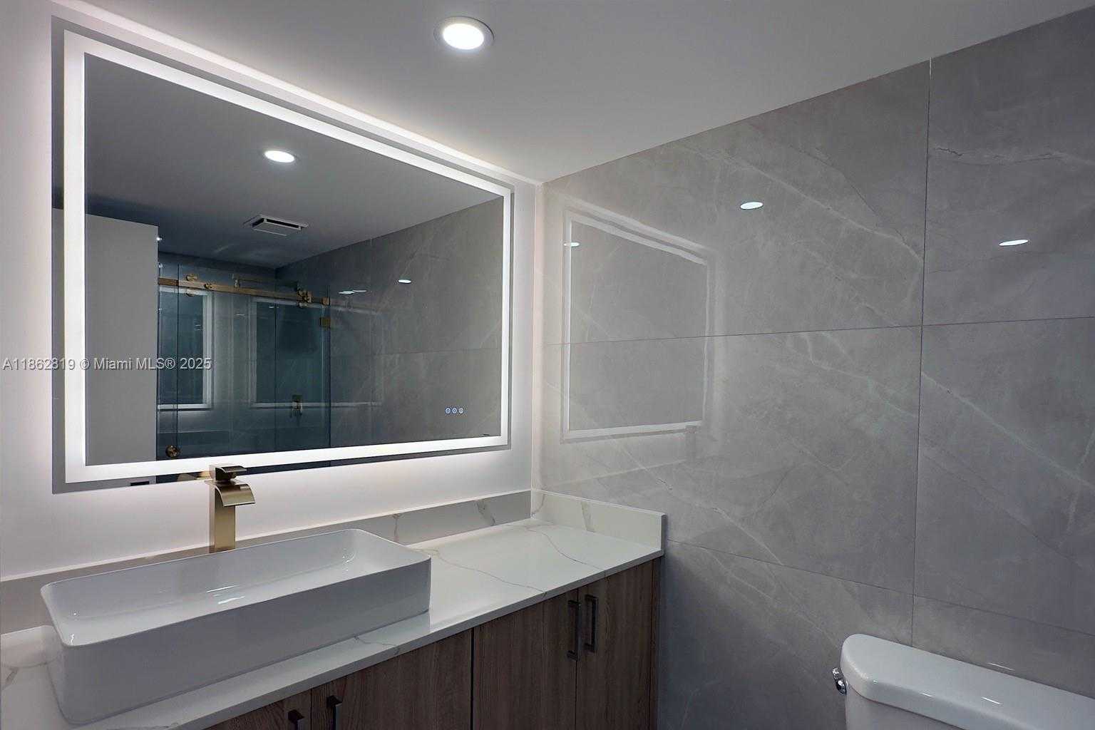 Small Image of 18181 NORTH EAST 31ST CT #505, Aventura Number 12