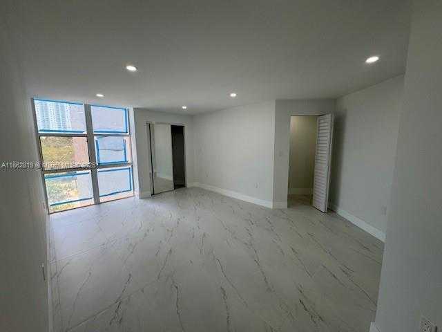 Small Image of 18181 NORTH EAST 31ST CT #505, Aventura Number 21