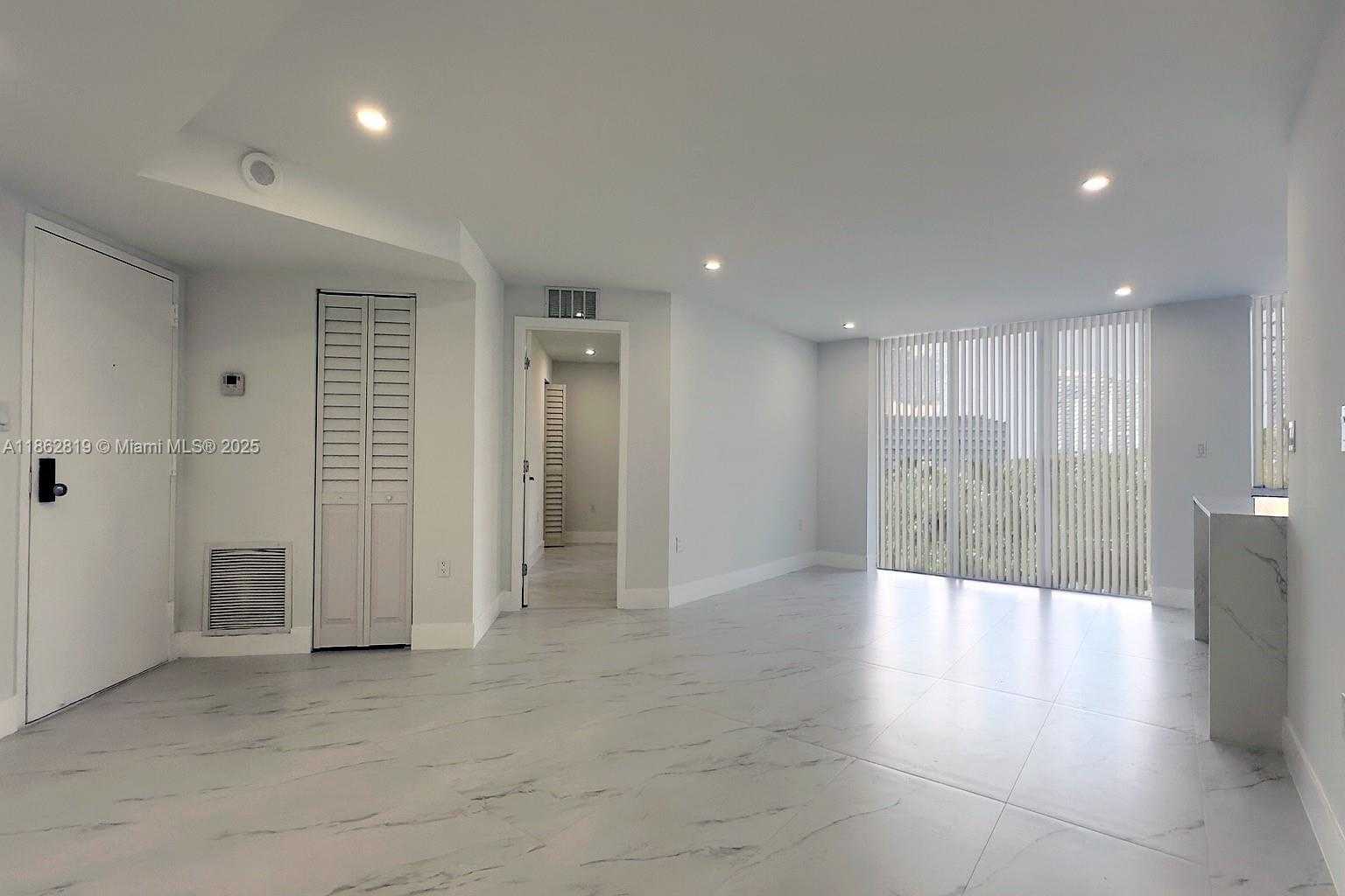 Small Image of 18181 NORTH EAST 31ST CT #505, Aventura Number 7