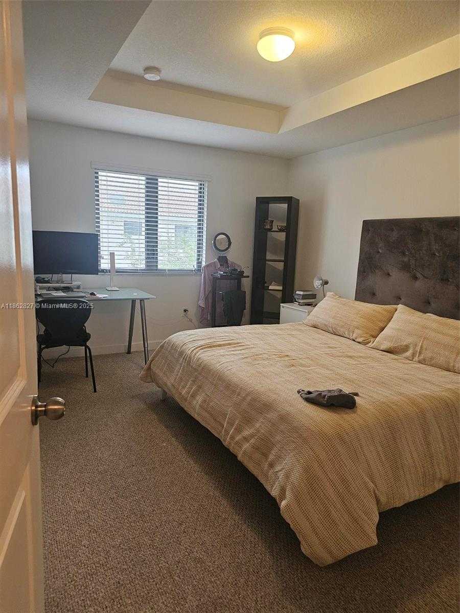 Small Image of 362 NORTH EAST 194TH #362, Aventura Number 10