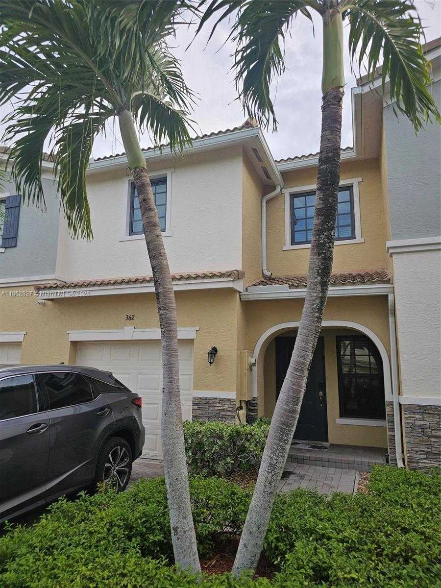Small Image of 362 NORTH EAST 194TH #362, Aventura Number 2