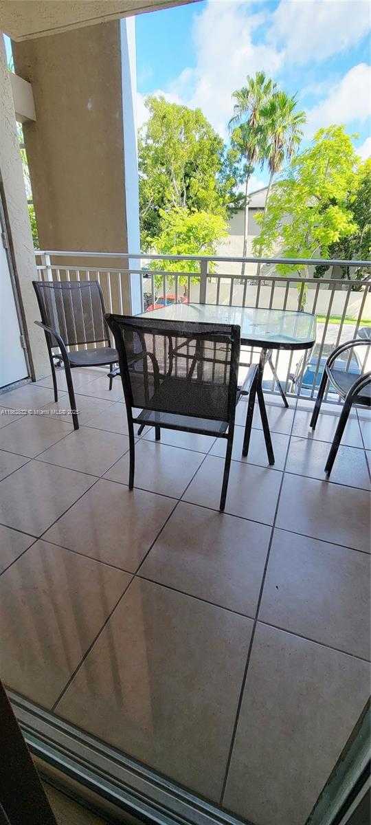 Small Image of 18840 NORTH WEST 57 AVE #205, Hialeah Number 6
