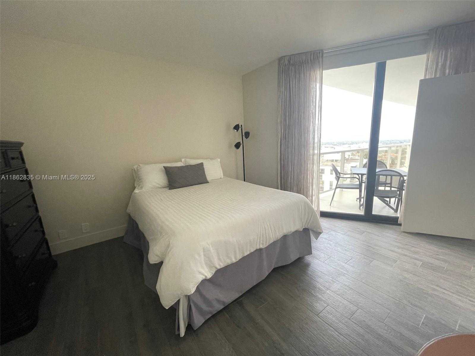 Small Image of 20281 EAST COUNTRY CLUB DR #2405, Aventura Number 28