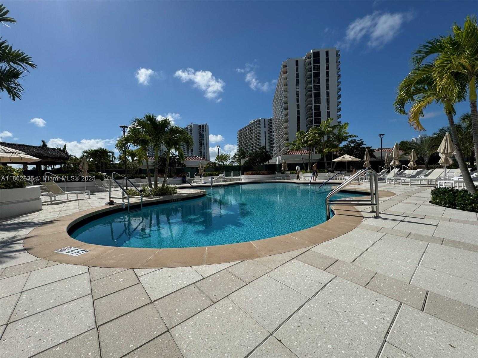 Small Image of 20281 EAST COUNTRY CLUB DR #2405, Aventura Number 74
