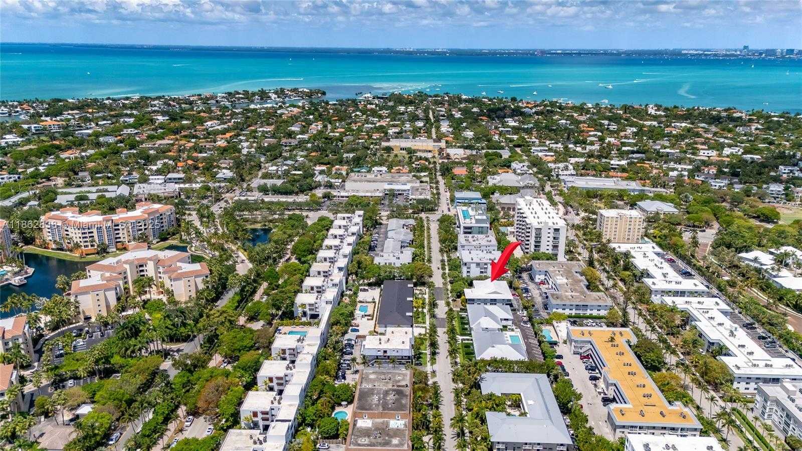 Small Image of 195 SUNRISE DR #1, Key Biscayne Number 25