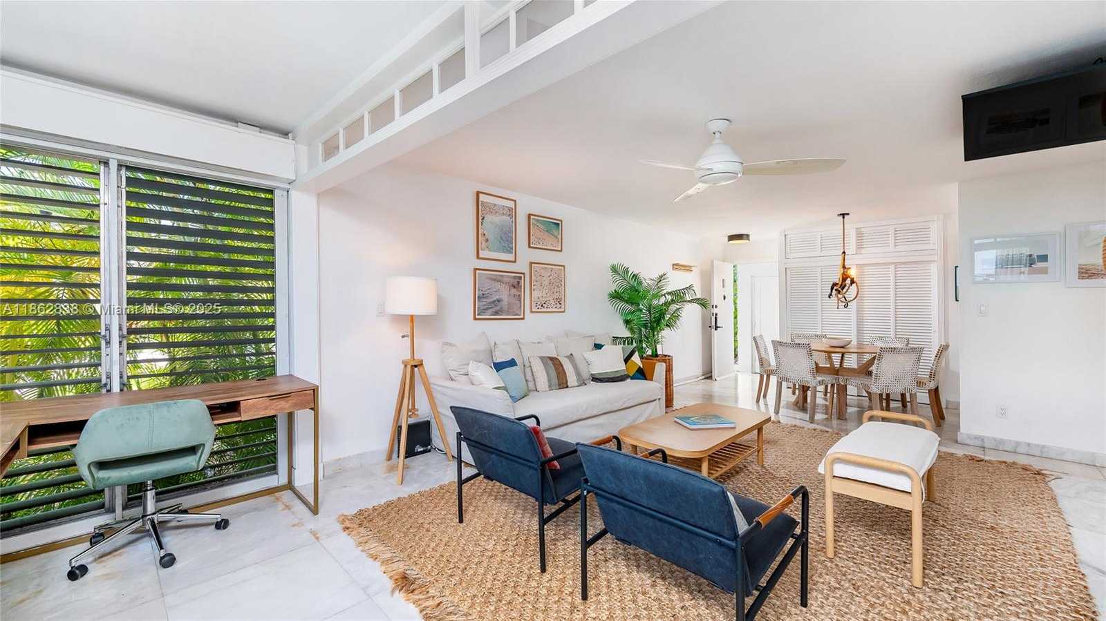 Small Image of 195 SUNRISE DR #1, Key Biscayne Number 4