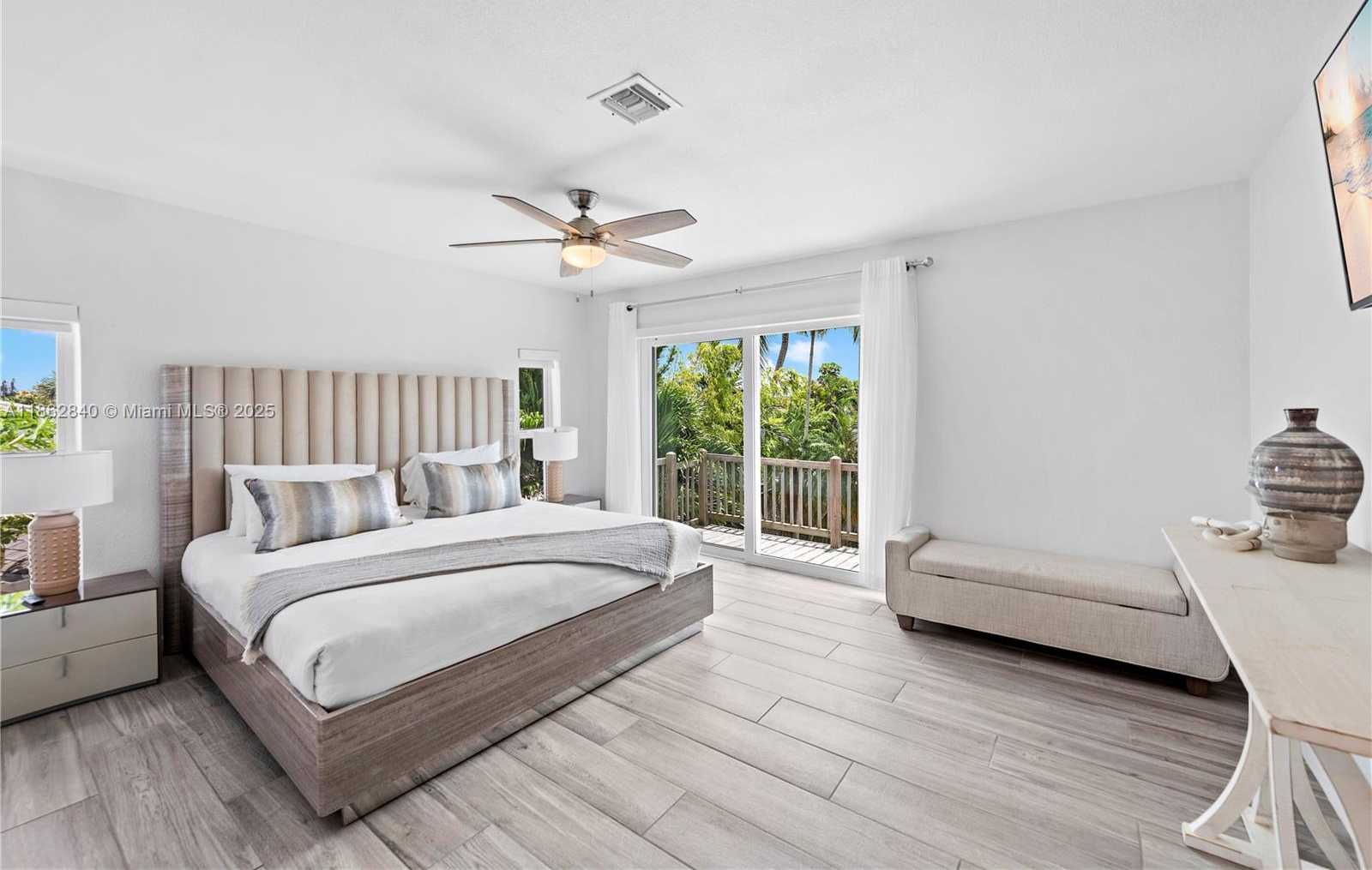 Small Image of 1617 SOUTH WEST 17TH AVE, Fort Lauderdale Number 14