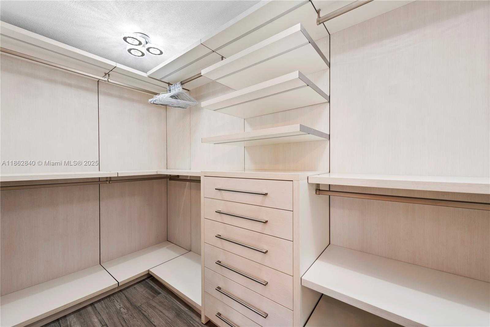 Small Image of 1617 SOUTH WEST 17TH AVE, Fort Lauderdale Number 18