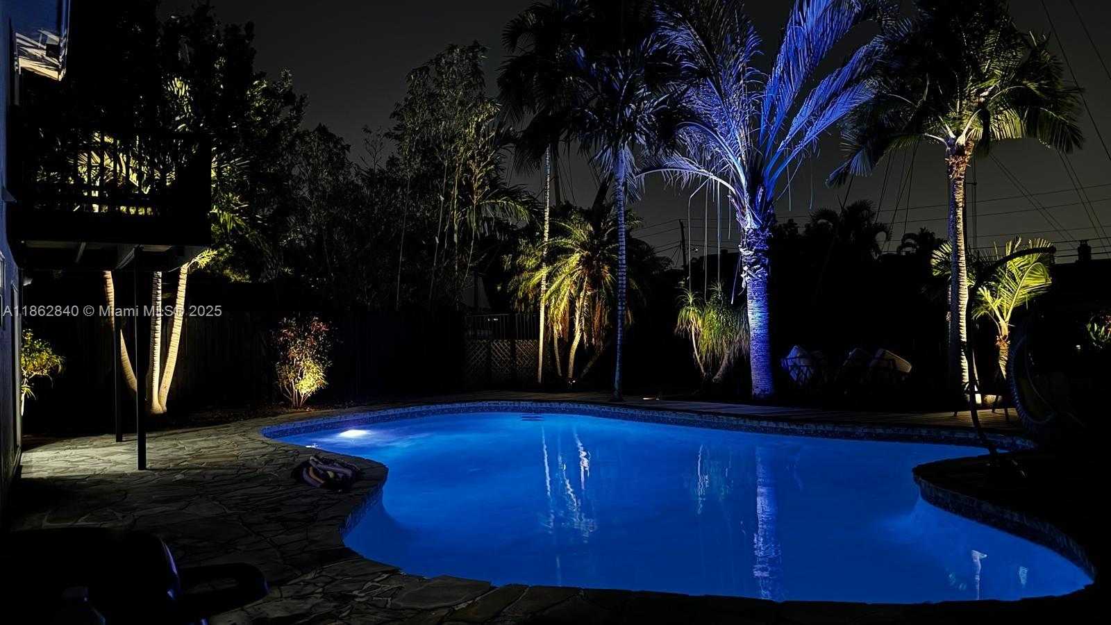 Small Image of 1617 SOUTH WEST 17TH AVE, Fort Lauderdale Number 2
