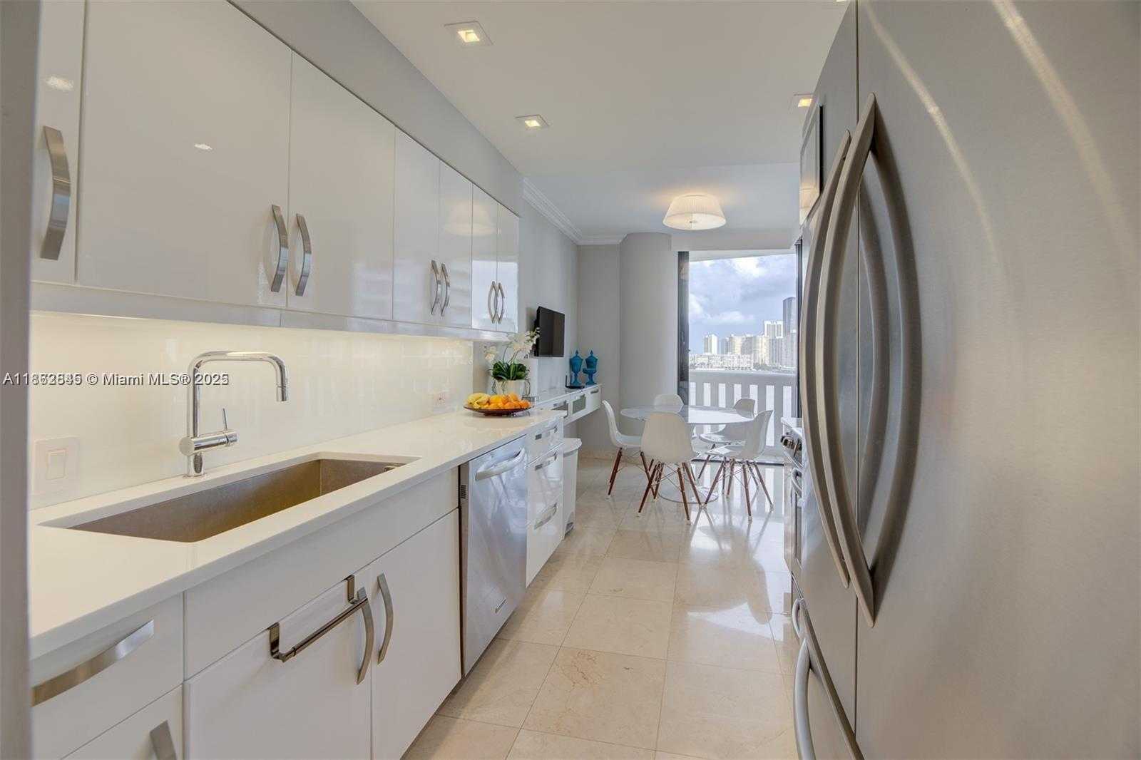 Small Image of 3000 EAST ISLAND BLVD #801, Aventura Number 10