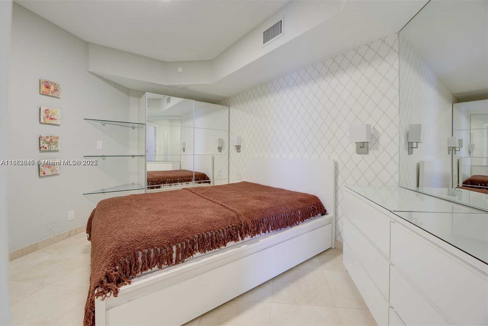 Small Image of 3000 EAST ISLAND BLVD #801, Aventura Number 24