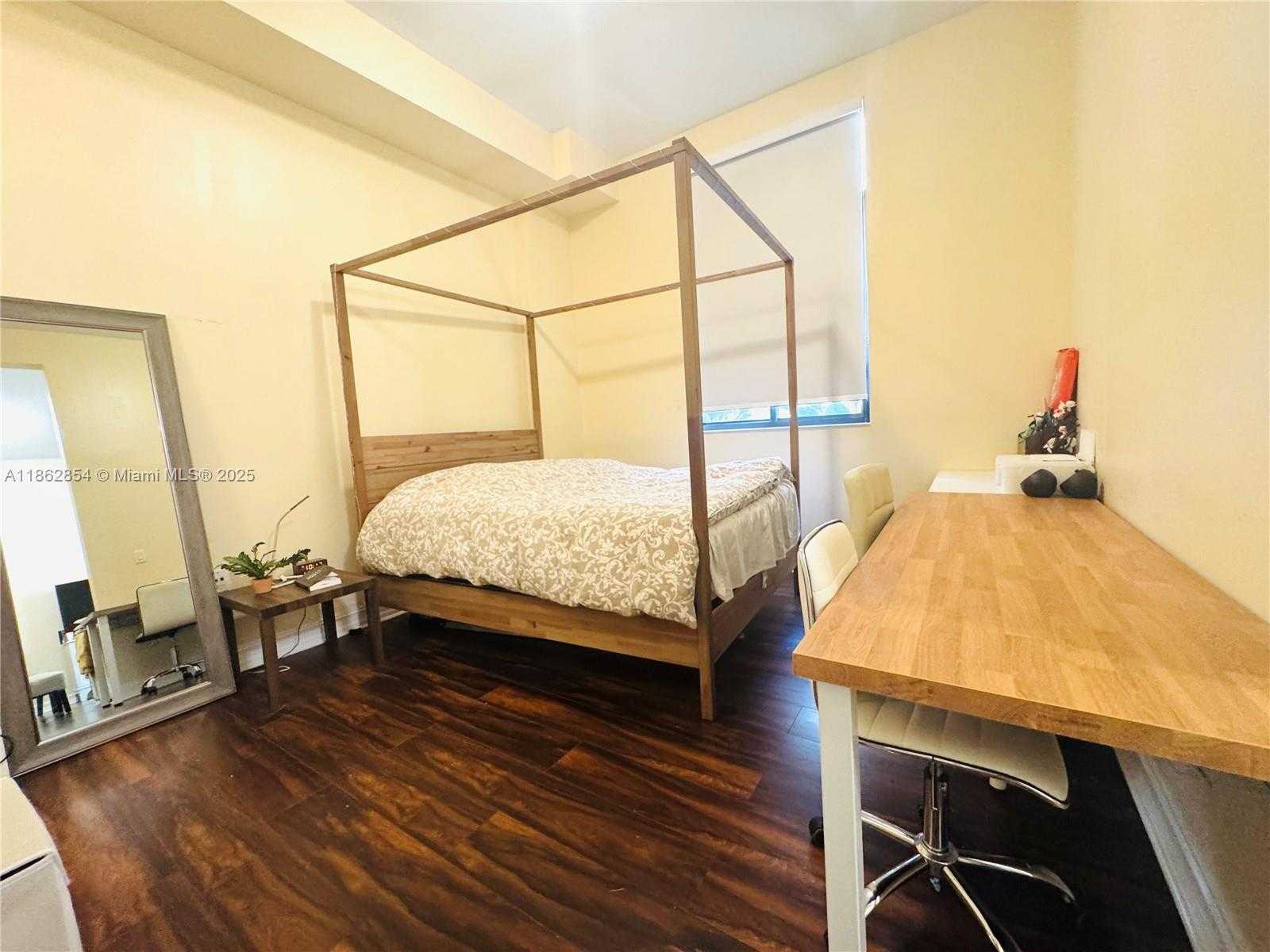 Small Image of 1805 PONCE DE LEON BLVD #526, Coral Gables Number 18