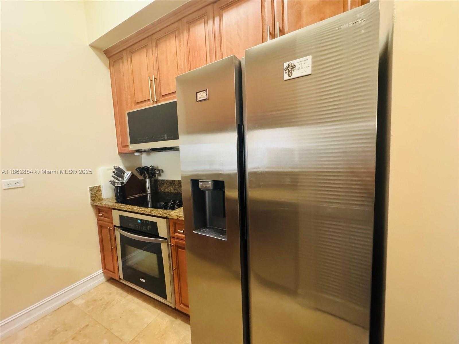 Small Image of 1805 PONCE DE LEON BLVD #526, Coral Gables Number 9
