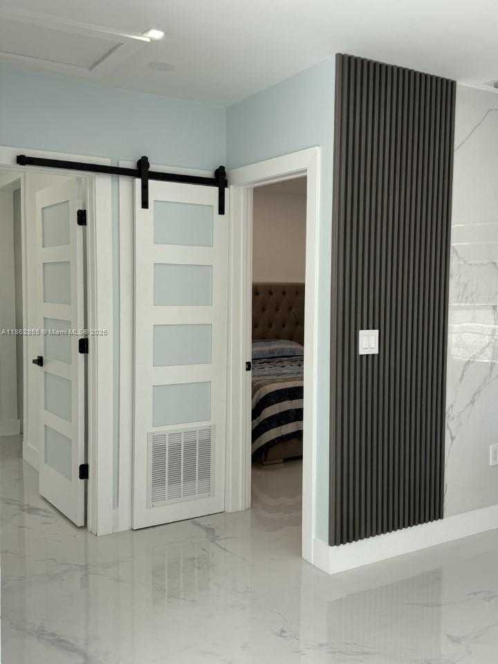 Small Image of 11805 SOUTH WEST 185TH ST, Miami Number 9