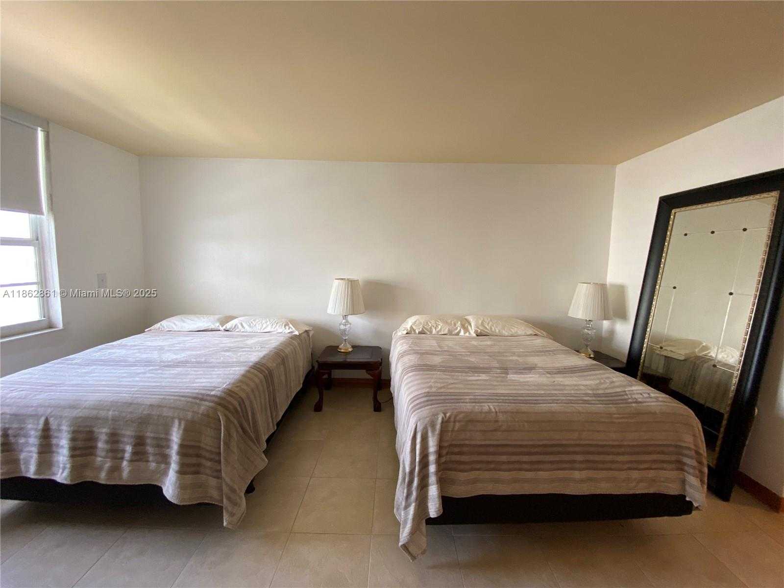 Small Image of 100 LINCOLN RD #1405, Miami Beach Number 14