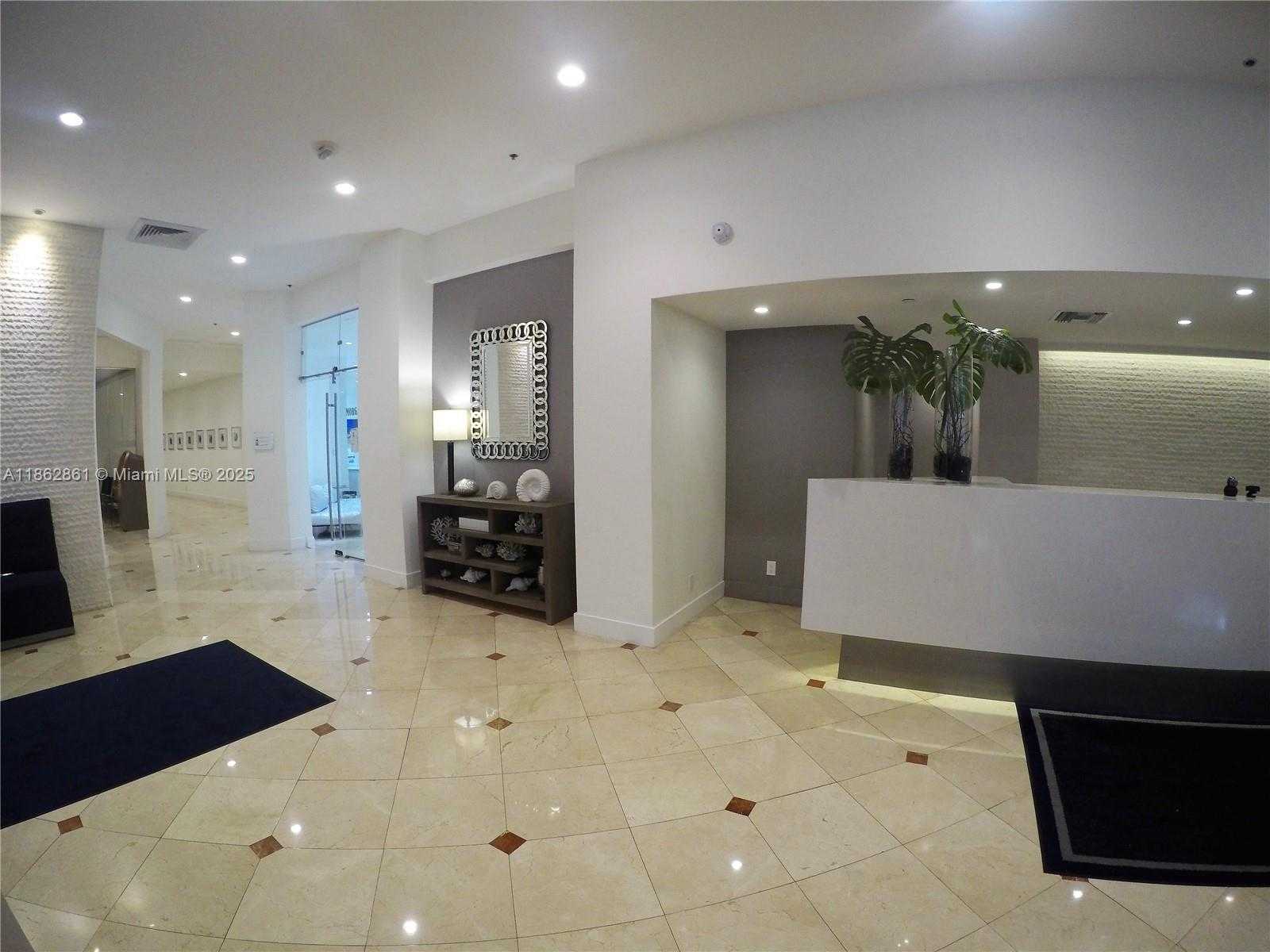 Small Image of 100 LINCOLN RD #1405, Miami Beach Number 2