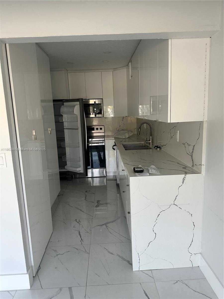 Small Image of 5900 SOUTH WEST 127TH AVE #3114, Miami Number 11