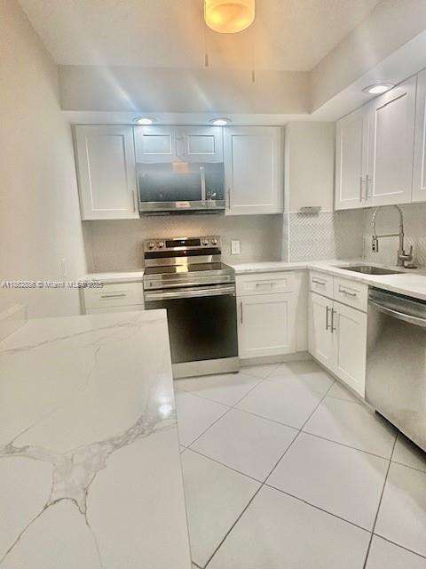 Small Image of 100 BAYVIEW DR #1929, Sunny Isles Beach Number 20