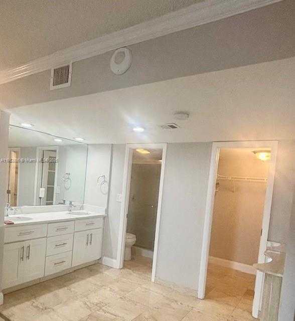 Small Image of 100 BAYVIEW DR #1929, Sunny Isles Beach Number 28