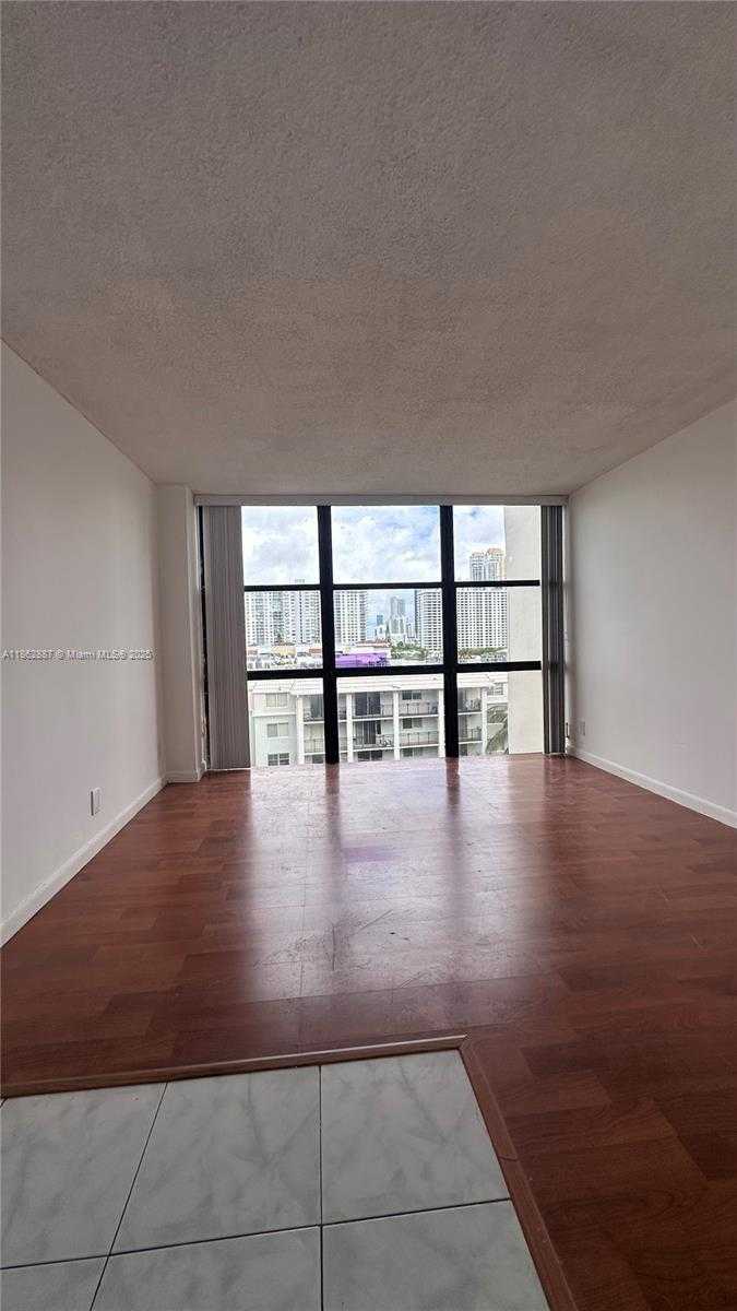 Small Image of 17021 NORTH BAY RD #809, Sunny Isles Beach Number 10