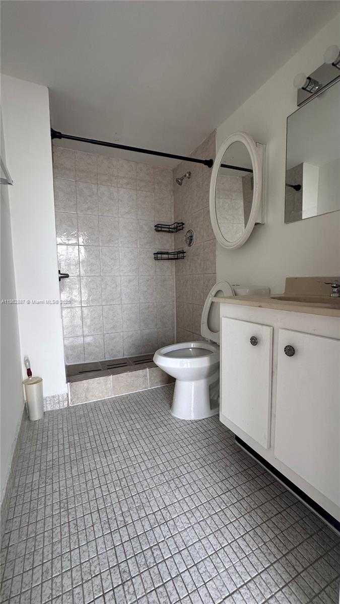 Small Image of 17021 NORTH BAY RD #809, Sunny Isles Beach Number 12