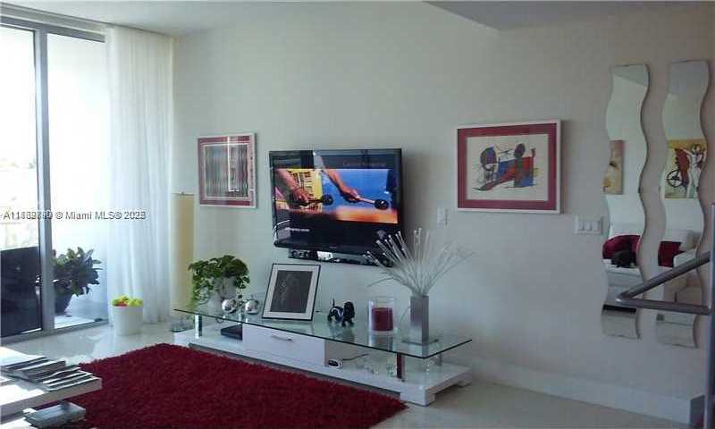 Small Image of 2950 NORTH EAST 188TH ST #304, Aventura Number 4