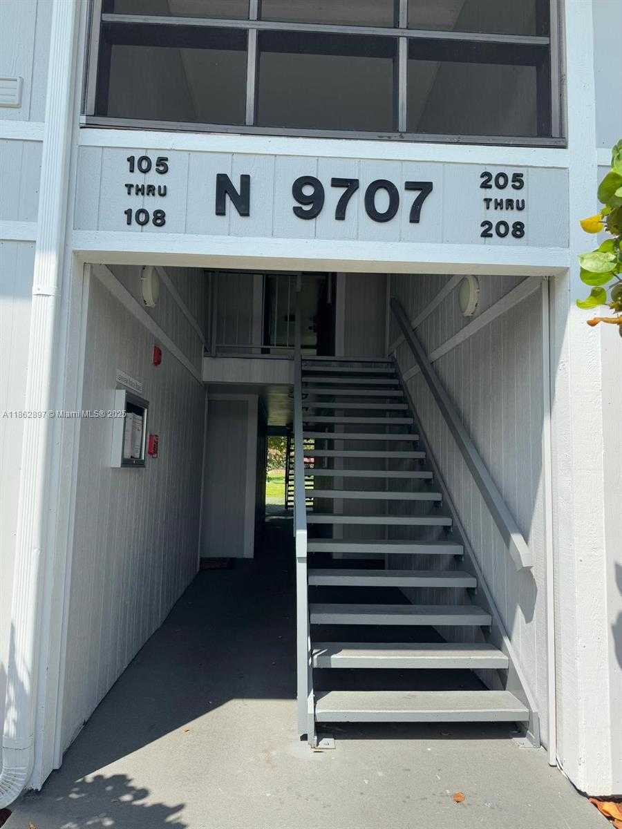 Small Image of 9707 HAMMOCKS BLVD #205, Miami Number 3